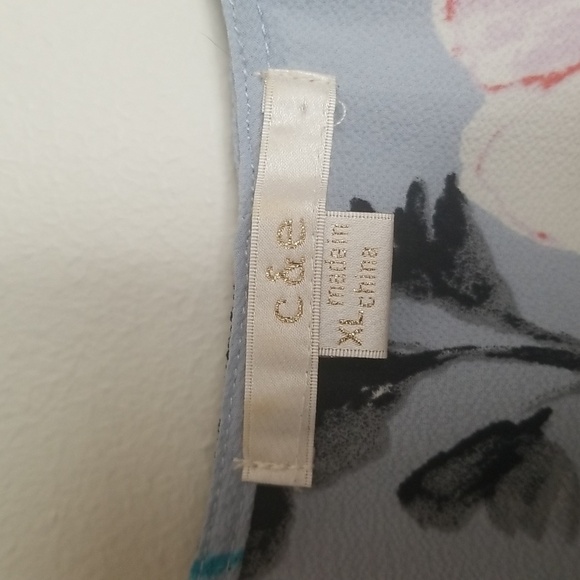 C & E womens open shoulder short sleeve flutter blouse - Picture 2 of 5